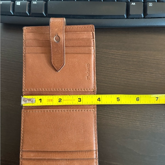 Madewell Brown Leather Wallet - Picture 7 of 8